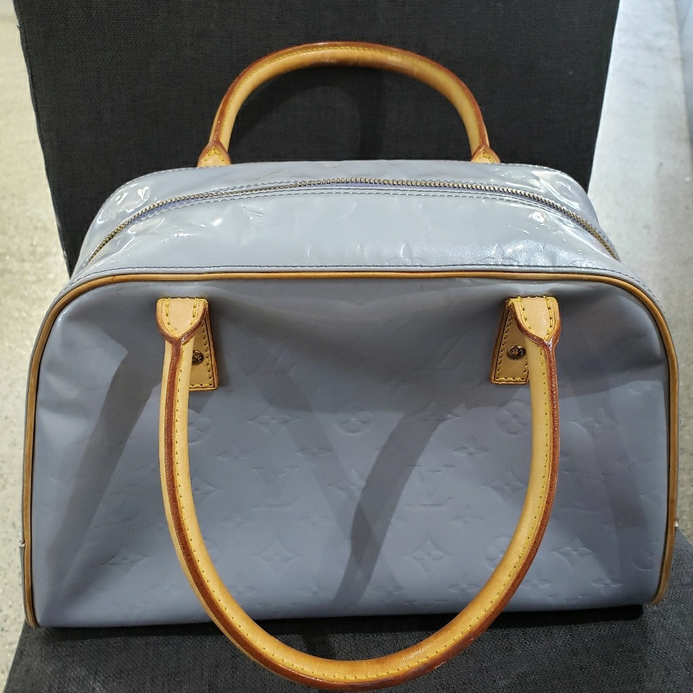 Louis Vuitton Tompkins Vernis handbag
